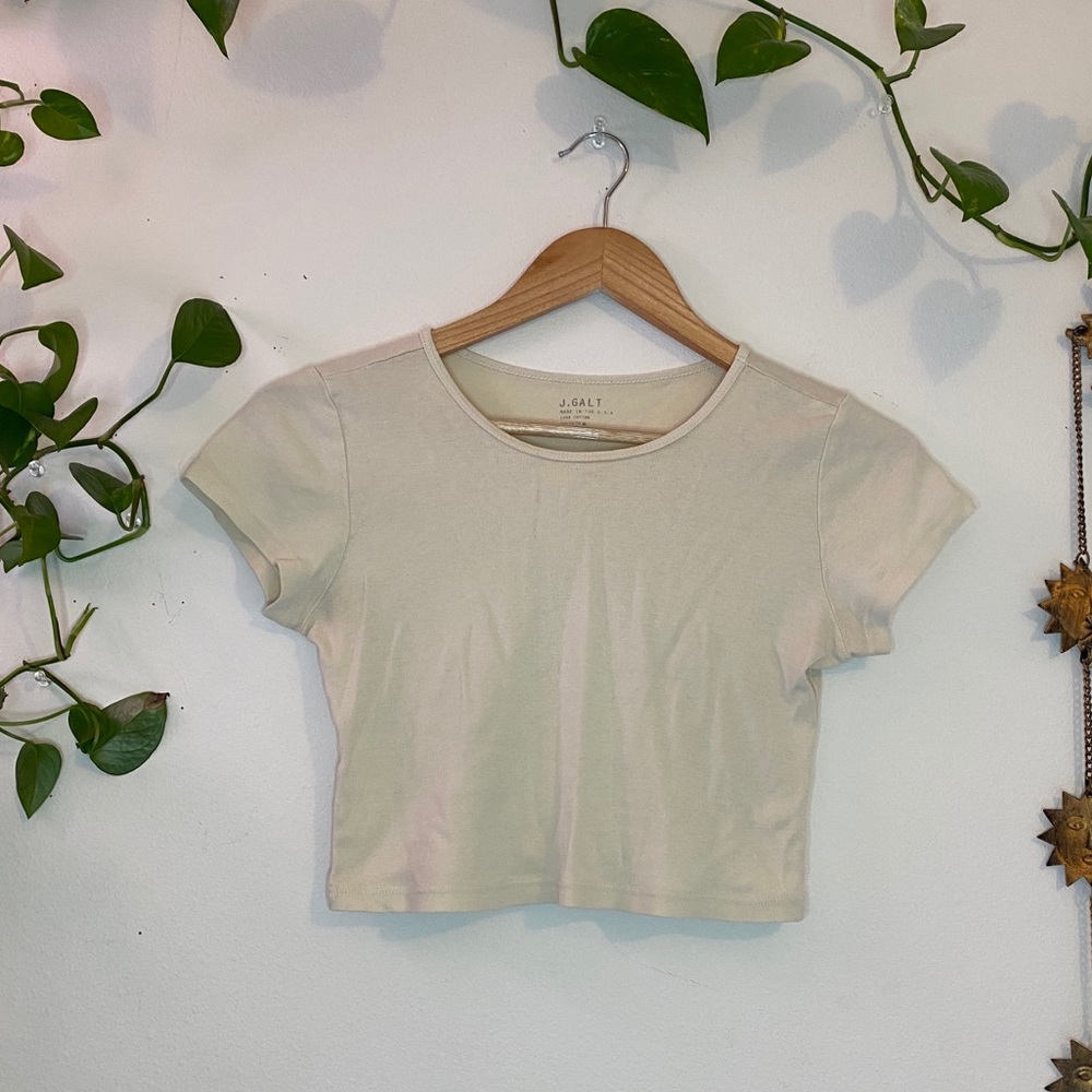 🌸SPRING CLEAN SALE! 🌸 Brandy M crop